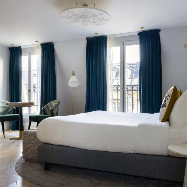 Afterworks, Junior Suite, King Bed, Normandy Hotel Paris - Saint-Honore 1/10