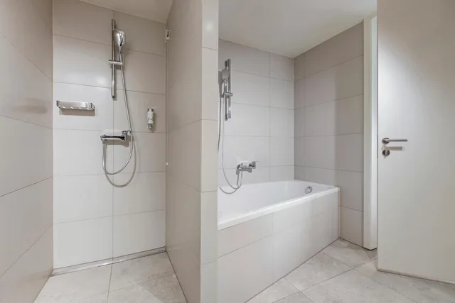 جناح بسرير كوين بإطلالة على البحيرة، Hotel Park 4/4