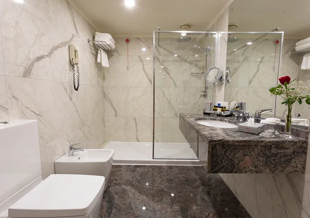 جناح مفرد، Zorlu Grand Hotel Trabzon 8/11