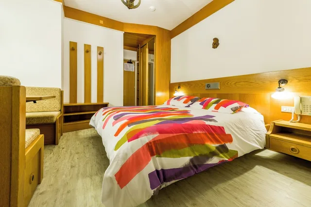 غرفة اقتصادية بسرير مزدوج، HOTEL CHALET PINETA 2/3