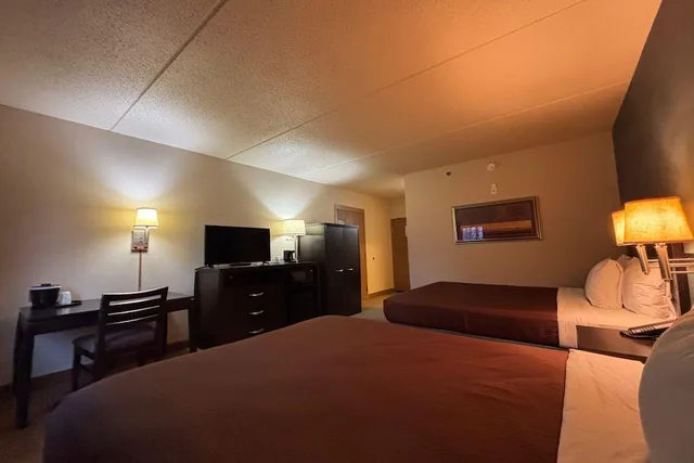 غرفة بسريرين كوين لذوي الإعاقة، Americinn By Wyndham Monmouth 4/8