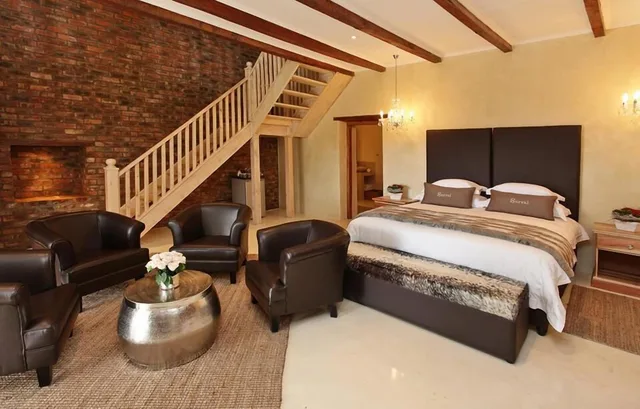 2 Bedrooms, 5 Sleeper, Family, Double Bed، Surval Boutique Olive Estate 1/1