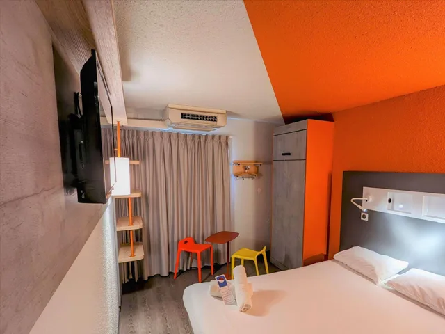 غرفة ثلاثية بسرير بطابقين، Ibis Budget Marseille Vieux Port 1/10