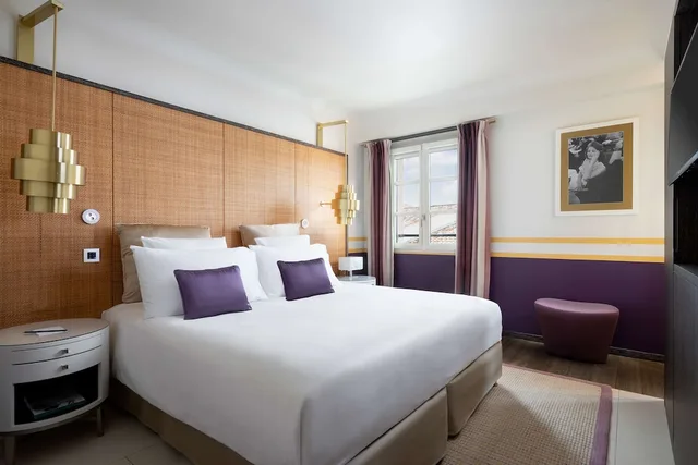 Village, Suite, King Bed, Paris Saint Tropez 5/10