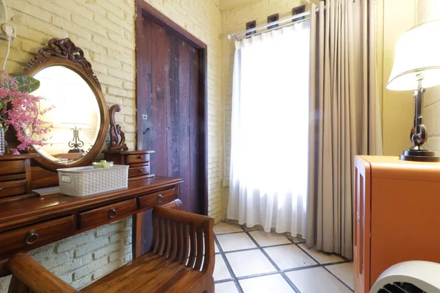 غرفة قياسية بسرير كوين، NILA HOUSE, Sharia Family Home Stay by ZUZU 2/2