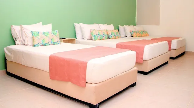 Family, 1 Single and 2 Double Beds, Private Bathroom، Hotel Taybo Kai By St Hoteles 10/10