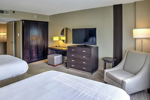 1 Bedroom, 2 Rooms, Suite, 2 Queen Beds, Sofa, Embassy Suites Indianapolis North 2/4