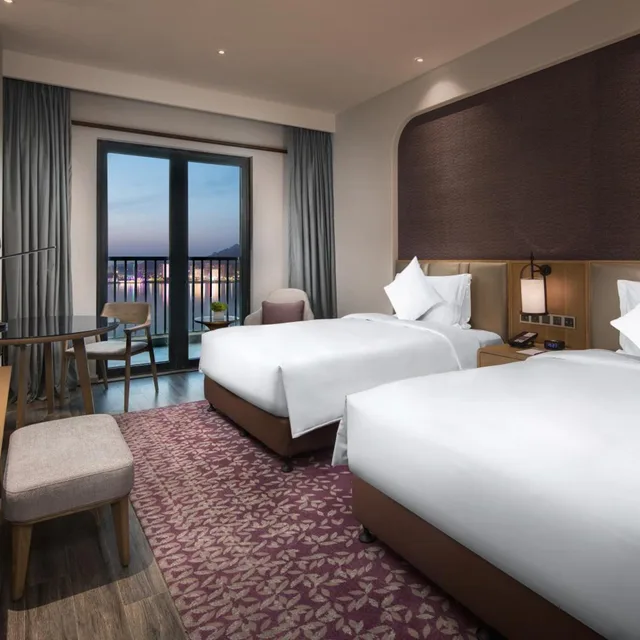غرفة بريميوم بسرير كينج مع دخول الصالة، Crowne Plaza Qingdaoorientalmoviemetropolis 9/10