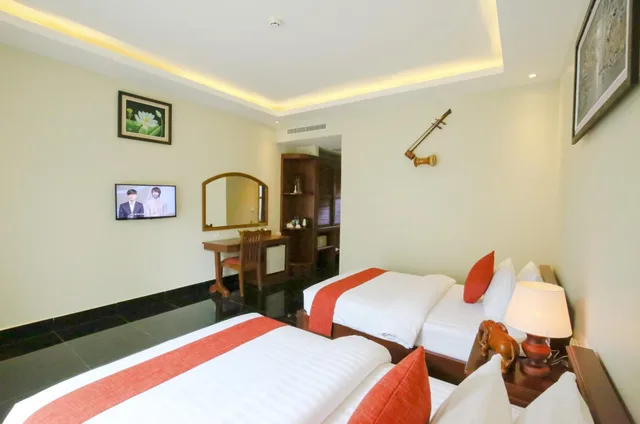 غرفة ديلوكس بسريرين منفصلين بإطلالة على المسبح بشرفة، Chheng Residence 4/10
