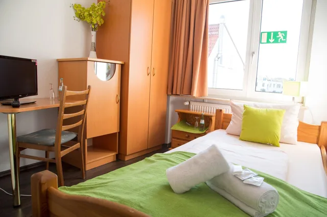 غرفة قياسية مفردة، Hotel Eschborner Hof 1/3