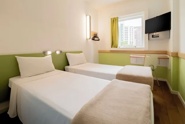 غرفة قياسية بسريرين منفصلين، ibis budget Sao Paulo Paraiso 3/10