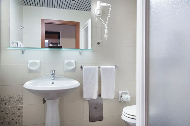 غرفة قياسية بسريرين منفصلين، Hotel Royal Village 9/10
