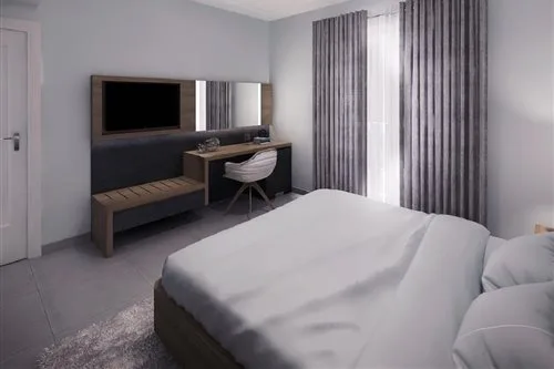 غرفة سوبيريور بسرير مزدوج بإطلالة على المسبح، Pebbles Resort 1/1