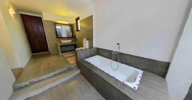 فيلا بسرير كينج وسريرين منفصلين، Ehalagala Lake Resort 3/3