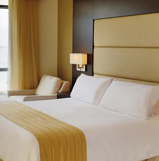 Luxury, Double Bed, Intercontinental Miramar Panama 1/2