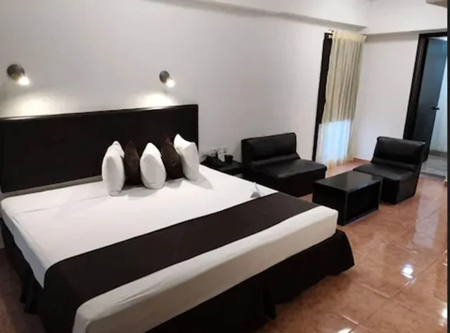 غرفة تنفيذية، Hotel Maya Yucatan by Cartas a Frida 1/2