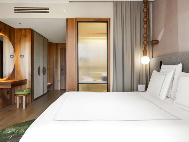 Swiss, Superior, Double Bed، Swissotel Tbilisi 4/9