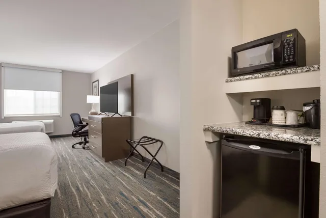 غرفة بسريرين كوين، Best Western Nsu Inn 6/6