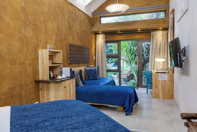 جناح سوبيريور بسرير كينج وسريرين منفصلين، African Rock Hotel 6/10