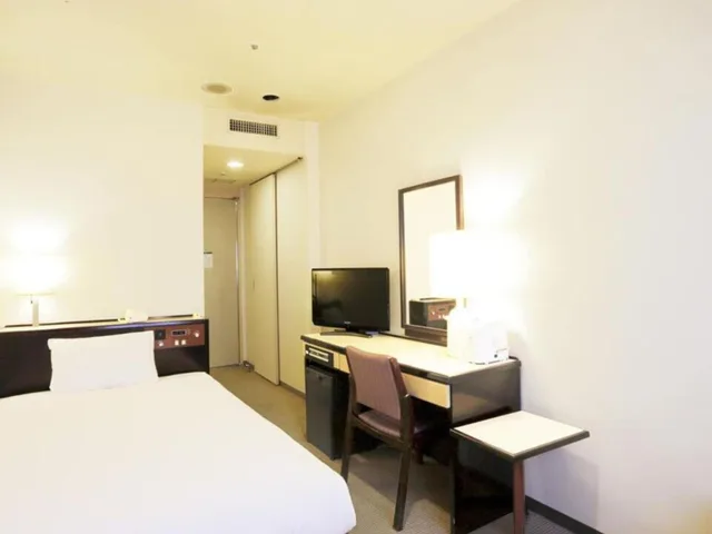Semi Room, Single Bed, Semi Double Bed, Smile Hotel Yonago 2/3