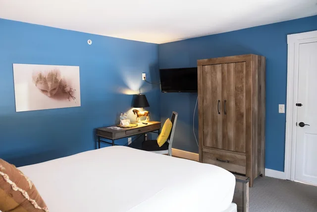 غرفة أساسية مفردة بسرير كوين، Shelter Harbor Inn 2/4