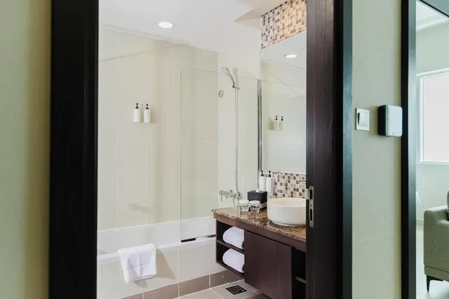 استوديو ديلوكس بسرير كوين بإطلالة على البحر، Jannah Executive Hotel Apartments 2/2