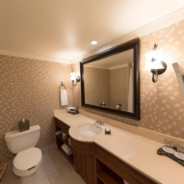 جناح بسرير كوين بغرفة نوم واحدة مع أريكة، Fairmont Tremblant 4/4