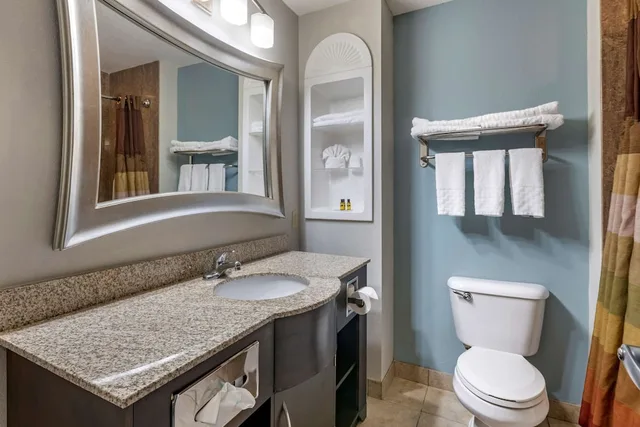 Standard, 2 Queen Beds, Accessible, Best Western Plus Bradenton Gateway Hotel 6/7