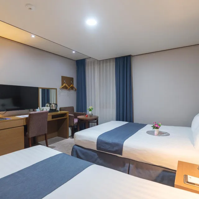 غرفة عائلية رباعية، Benikea Hotel Jeju 2/5
