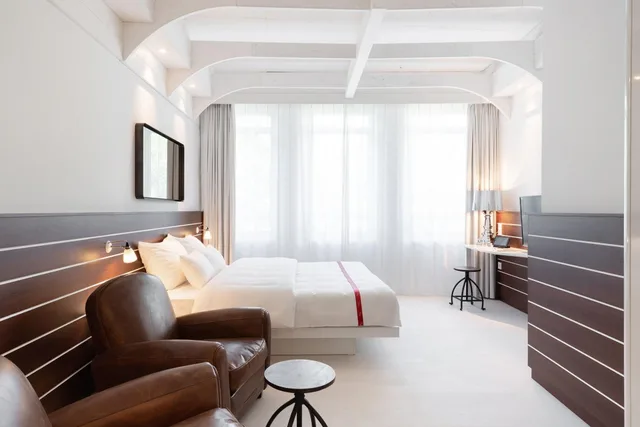 Wow, Queen Bed، Ruby Lotti Hotel Hamburg 4/4