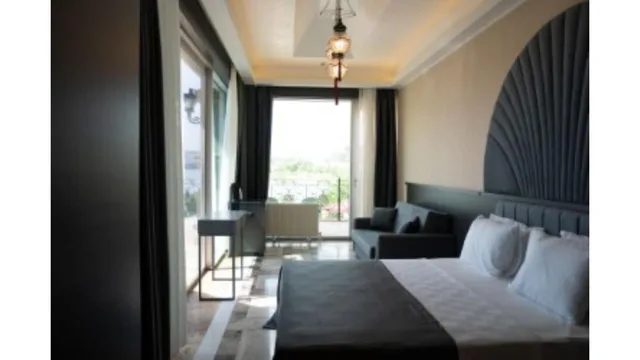 Deluxe, Double Bed, Balcony, Kronos Hotel 2/4