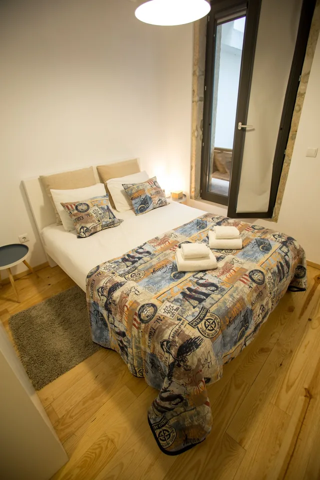 شقة بسرير مزدوج وسريرين منفصلين بشرفة بغرفتي نوم، Living Porto Apartments by Porto City Hosts 3/5