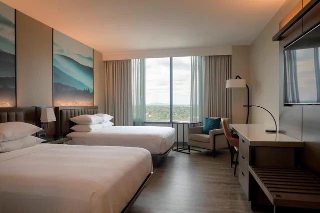 Renovated, 2 Queen Beds, Lounge Access، Winston-Salem Marriott 1/4