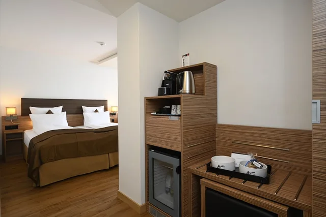 Comfort, Twin Beds, Stoller Zurich 3/5