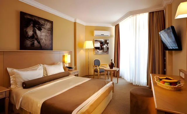غرفة بسرير مزدوج، Salamis Bay Conti Resort and Casino 1/1