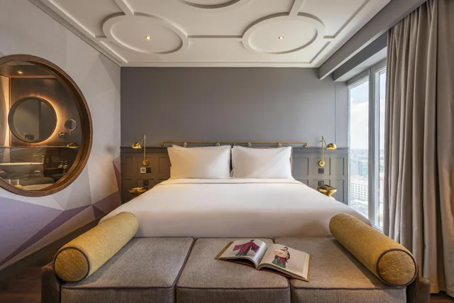 Nest, Premium, Deluxe, King Bed, Lounge Access، Fusion Original Saigon Centre 2/2