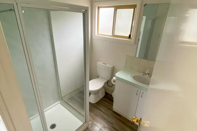 1 Bedroom, Cabin, Queen Bed, Big4 Beachlands Holiday Park 2/2