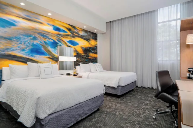 غرفة بسريرين كوين لذوي الإعاقة، Courtyard by Marriott Niagara Falls, USA 3/5