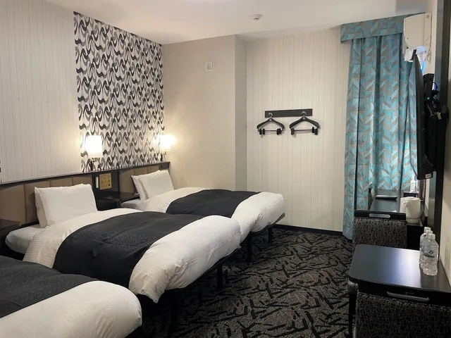 غرفة ثلاثية بثلاثة أسرّة، APA Hotel Ishigakijima 1/1