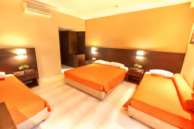 غرفة عائلية، Sofia Hotel 2/10