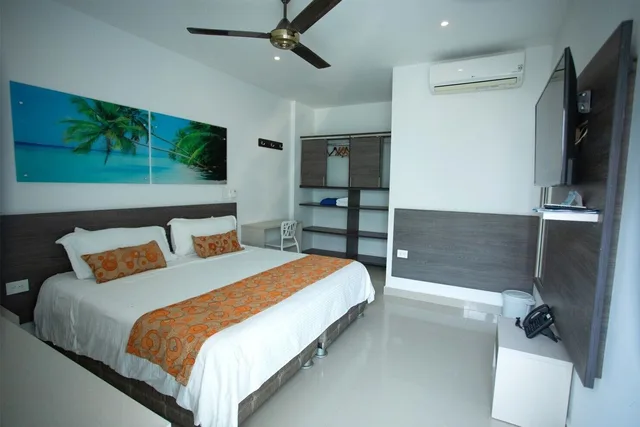 غرفة قياسية بسرير كوين، Hotel Poblado Covenas 1/4
