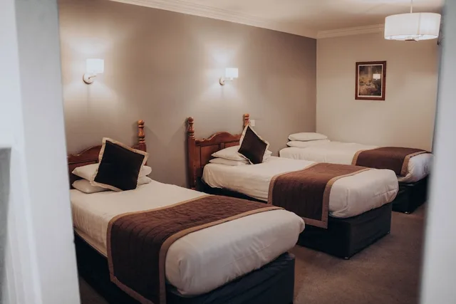 غرفة بسريرين منفصلين، Cave Castle Hotel Country Club 8/10