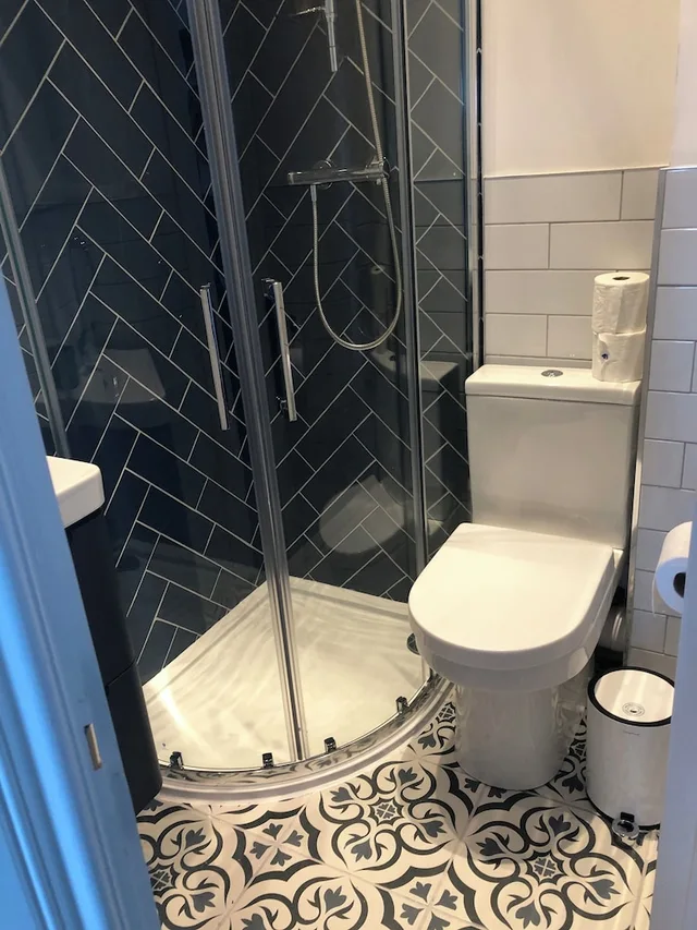 غرفة ديلوكس بسرير مزدوج بإطلالة على البحر بشرفة، Lazy Waves Boutique B&B 4/4