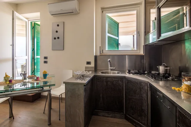 2 Bedrooms, Penthouse, 1 King and 1 Single Beds, Lake View, Sofa, Terrace, Castel Gandolfo 9/10