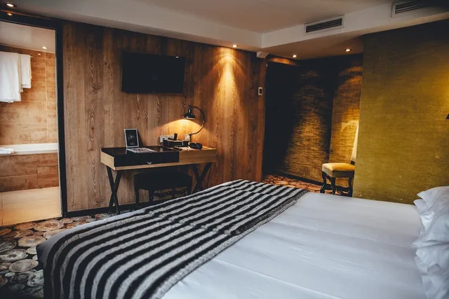 غرفة بسرير مزدوج، Hotel Le Notre Dame Saint Michel 3/4