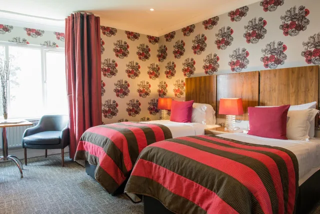 Standard, Twin Beds, The Coed y Mwstwr Hotel 1/2