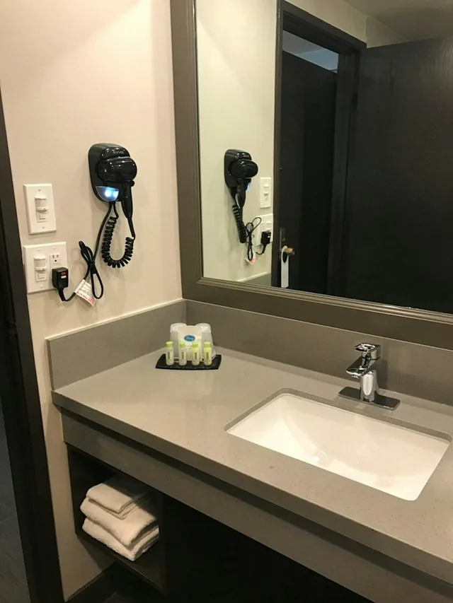 غرفة بسريرين مزدوجين، Greentree Inn And Suites Alhambra 3/3