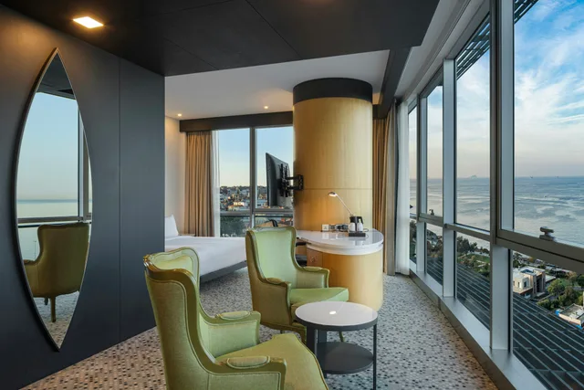 جناح بسرير كينج بمنطقة جلوس، Doubletree By Hilton Hotel Istanbul - Moda 6/6