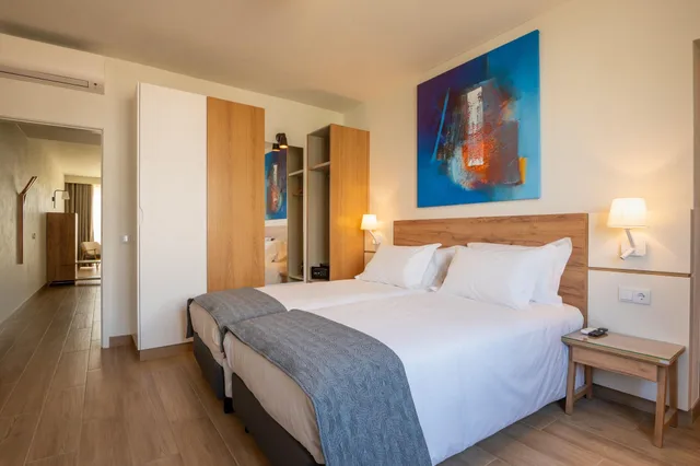 Superior, Apartment, Sea View, Balcony, Aparthotel Vila Luz 1/5