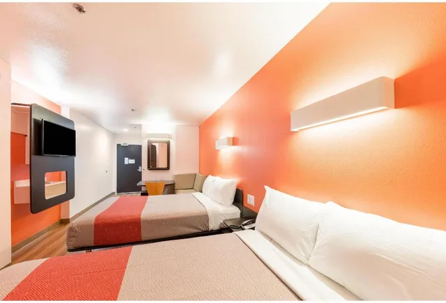 غرفة بسريرين مزدوجين، Motel6 Fort Worth, TX - North - Saginaw 1/8